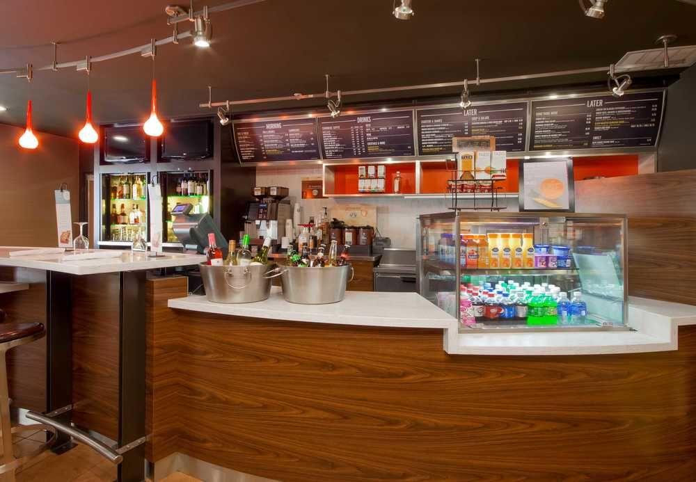 Courtyard By Marriott Palmdale Hotel Екстериор снимка