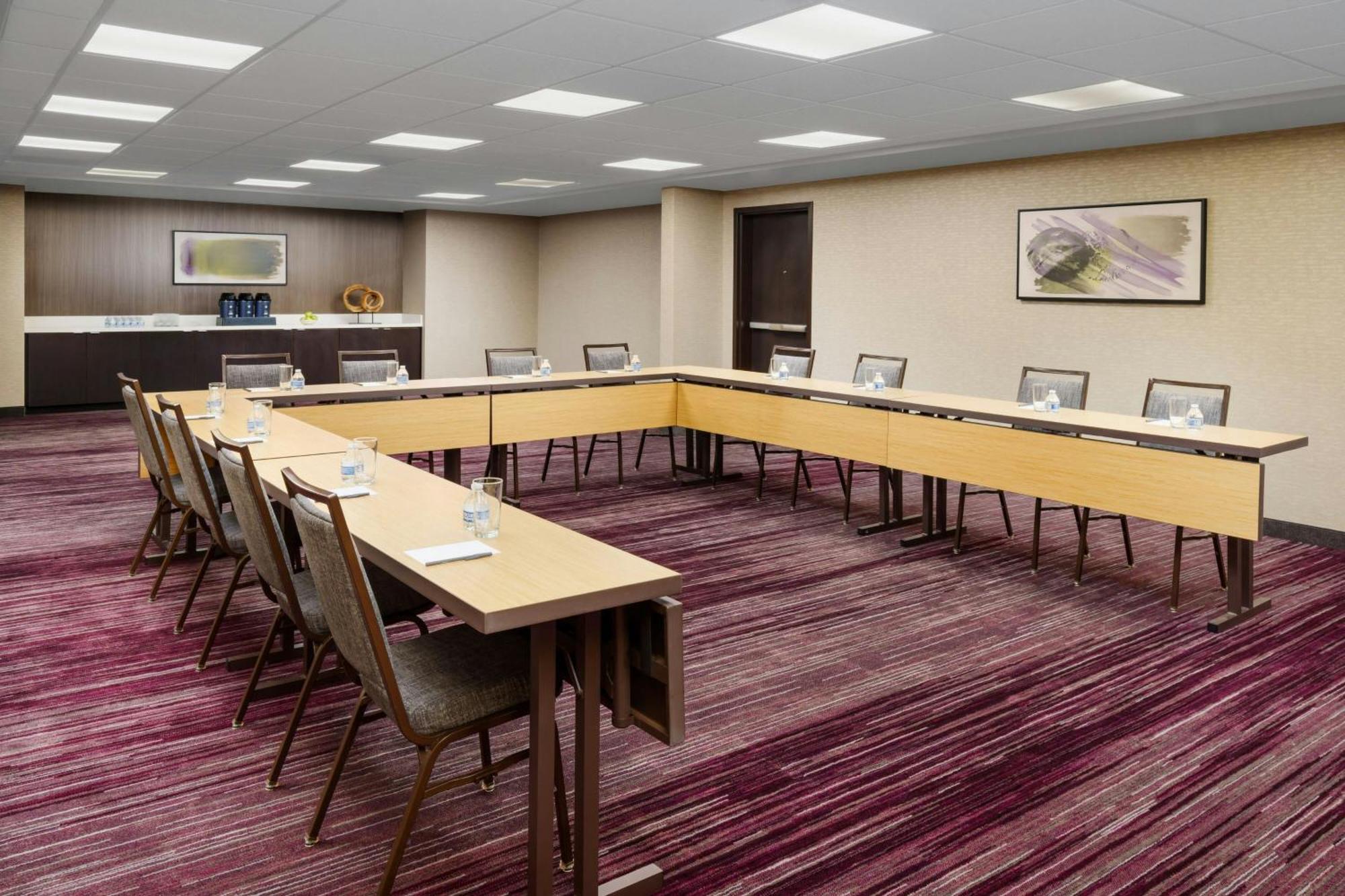 Courtyard By Marriott Palmdale Hotel Екстериор снимка